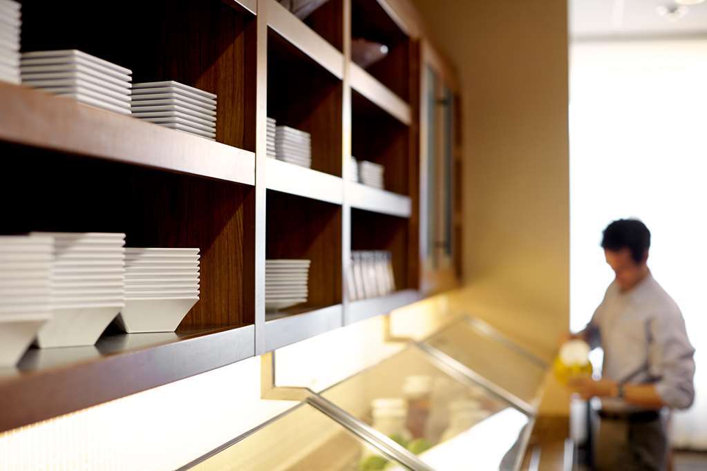 Hyatt Place Salt Lake City Downtown / The Gateway Restaurant foto